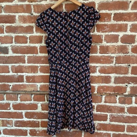 Mandi US4 black patterned dress - Picture 2 of 5